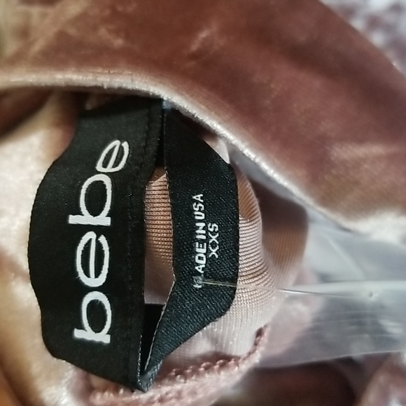 Bebe Keyhole choker pink crushed  velvet crop top size XXS new with tags - Picture 4 of 6